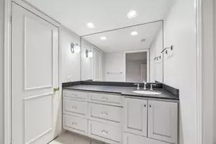 7023 Brookshire Dr, Dallas, TX 75230 - Photo 27