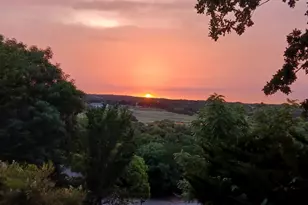 1801 Old Oak Dr, Arlington, TX 76012 - Photo 37