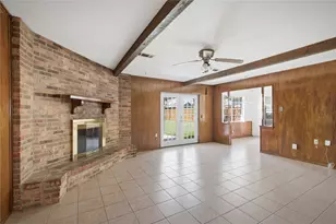 403 Daisy Dr, Allen, TX 75013 - Photo 9