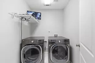 7724 Meadowhaven Dr, Dallas, TX 75254 - Photo 29