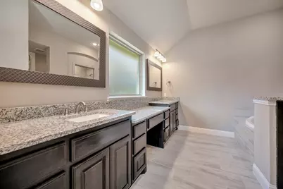 9820 Surveyor Road, Little Elm, TX 75068 - Photo 27