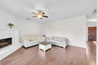 1307 Woodmont Drive, Allen, TX 75002 - Photo 13