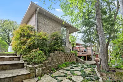 1210 Creekwood Drive, Garland, TX 75044 - Photo 37