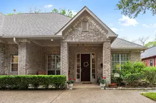 1210 Creekwood Dr, Garland, TX 75044 - Photo 3