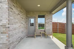 244 Kinley St, Grandview, TX 76050 - Photo 31