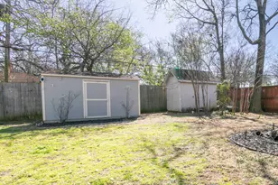 1803 Oak Tree Ln, Arlington, TX 76013 - Photo 25
