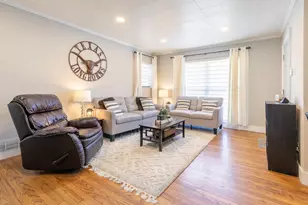 1803 Oak Tree Ln, Arlington, TX 76013 - Photo 5