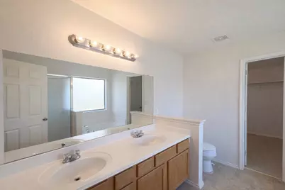 2835 Park Springs Drive, Grand Prairie, TX 75052 - Photo 29