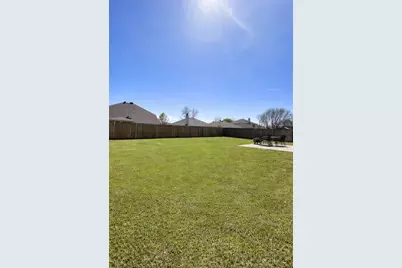 2835 Park Springs Drive, Grand Prairie, TX 75052 - Photo 33