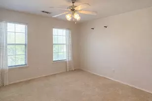 2835 Park Springs Dr, Grand Prairie, TX 75052 - Photo 15