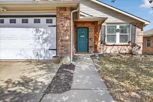 736 Granite Ridge Dr, Fort Worth, TX 76179 - Photo 3