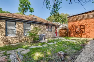 708 Blaylock Dr, Dallas, TX 75203 - Photo 13