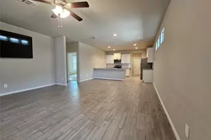 6737 Windfall Dr, Fort Worth, TX 76135 - Photo 9