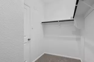 608 Harvey St, Grandview, TX 76050 - Photo 17