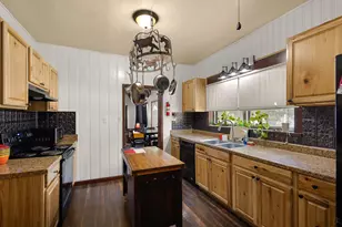 301 W Nelson St, Bowie, TX 76230 - Photo 9