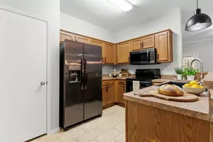 3521 Apple Valley Way, Dallas, TX 75227 - Photo 7