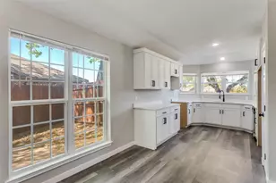 5225 Livermore Dr, Arlington, TX 76017 - Photo 5