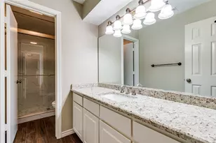 2606 Belmeade Dr, Carrollton, TX 75006 - Photo 21