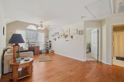 1825 Sandalwood Lane, Grapevine, TX 76051 - Photo 17