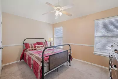 1825 Sandalwood Lane, Grapevine, TX 76051 - Photo 19