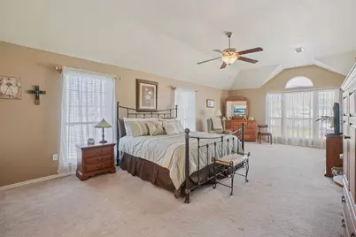 1825 Sandalwood Lane, Grapevine, TX 76051 - Photo 23
