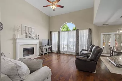 1304 Lakehurst Drive, Flower Mound, TX 75022 - Photo 9