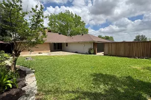1930 Westminster Dr, Carrollton, TX 75007 - Photo 7