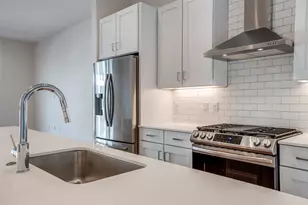 4426 Cabell Dr, Dallas, TX 75204 - Photo 3