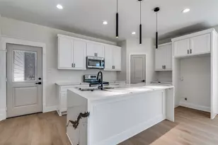 1406 Oakley Ave, Dallas, TX 75216 - Photo 11