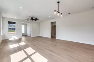 1406 Oakley Ave, Dallas, TX 75216 - Photo 9