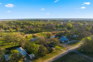 300 S 2nd St, Tehuacana, TX 76686 - Photo 35