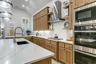 4004 Fall Aster Wy, Aubrey, TX 76227 - Photo 9