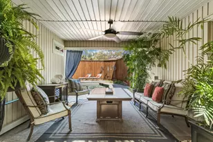 10019 Hickory Crossing, Dallas, TX 75243 - Photo 23