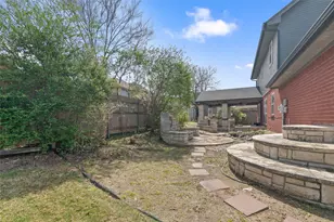 500 Quail Cove Ct, Hurst, TX 76054 - Photo 27