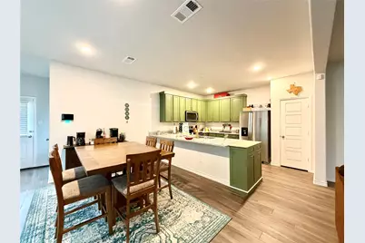 5664 Shore Point Trail, Fort Worth, TX 76119 - Photo 5