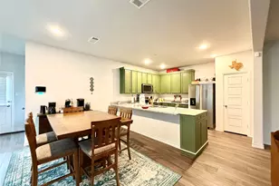 5664 Shore Point Trl, Fort Worth, TX 76119 - Photo 5