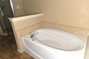 4035 Apache Cir, Granbury, TX 76048 - Photo 9