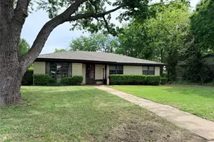 837 Hillside Dr, Sherman, TX 75090 - Photo 3