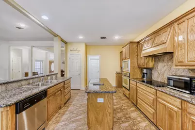 1820 Lake Glen Trail, Mansfield, TX 76063 - Photo 9