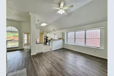 3614 Parkmead Drive, Arlington, TX 76014 - Photo 7