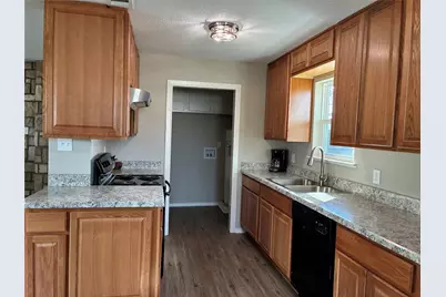 5066 E Highway 199, Springtown, TX 76082 - Photo 5