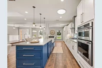 7221 Fernmeadow Drive, Dallas, TX 75248 - Photo 17