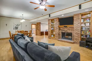 8620 Canyon Crest Rd, Fort Worth, TX 76179 - Photo 7
