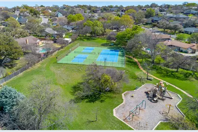 8620 Canyon Crest Road, Fort Worth, TX 76179 - Photo 33