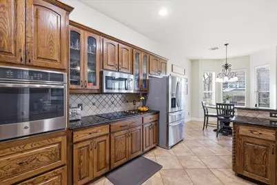 212 Matthew Avenue, Denton, TX 76210 - Photo 9