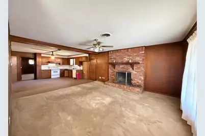 411 E Avenue G, Midlothian, TX 76065 - Photo 5