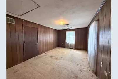 411 E Avenue G, Midlothian, TX 76065 - Photo 9