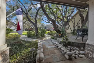 8 Buccaneer Ct, Fort Worth, TX 76179 - Photo 37