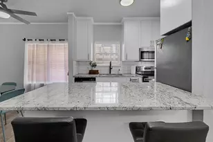 600 Bagby Ave, Waco, TX 76706 - Photo 7