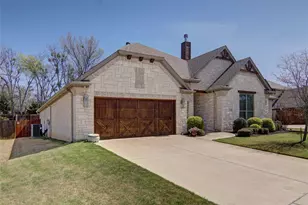 1108 Crown Valley Dr, Weatherford, TX 76087 - Photo 3